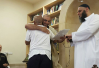  بالصور: اختتام دورة أحكام التلاوة والتجويد في مسجد محمد الفاتح بيافا 